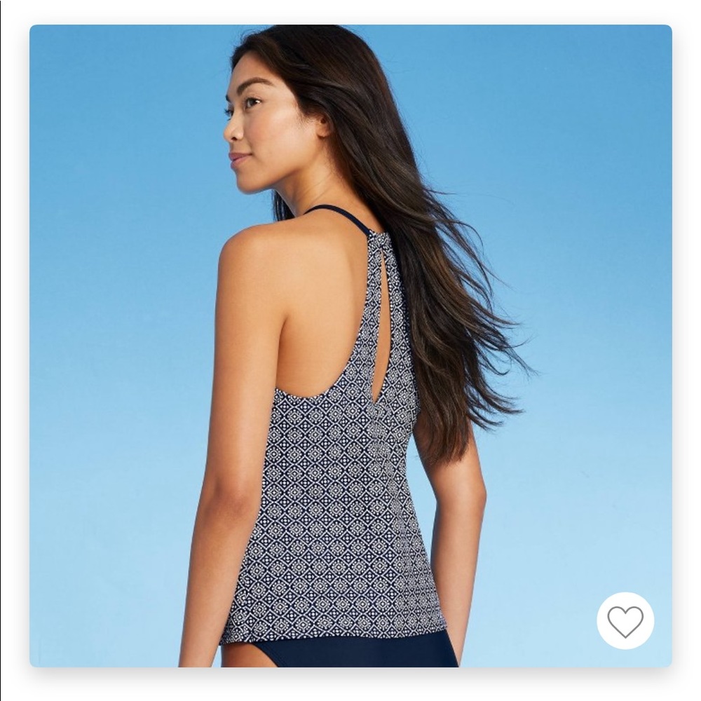 SOLD !
Kona Sol Swimsuit Top M